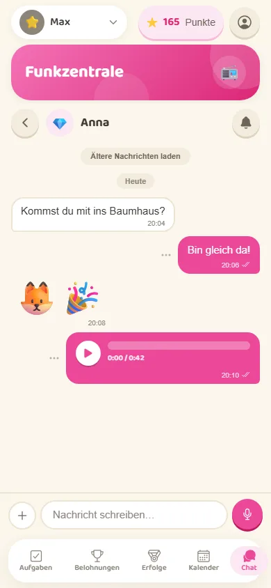 Die Funkzentrale: Chat mit XL-Emojis, Sprachnachricht und Zustell-Haken.